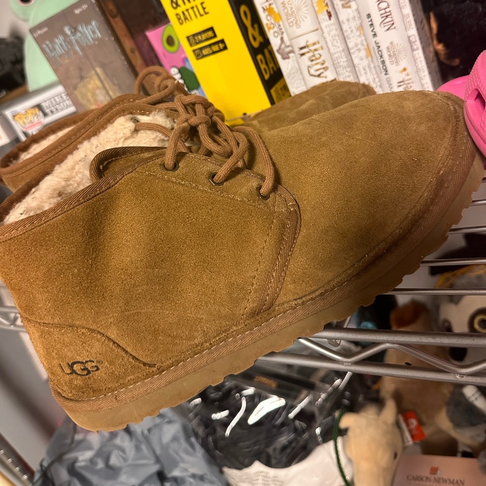 Ugg neumal